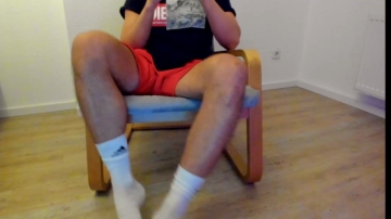 Mewtwo__  14-11-2021 video suckfeet